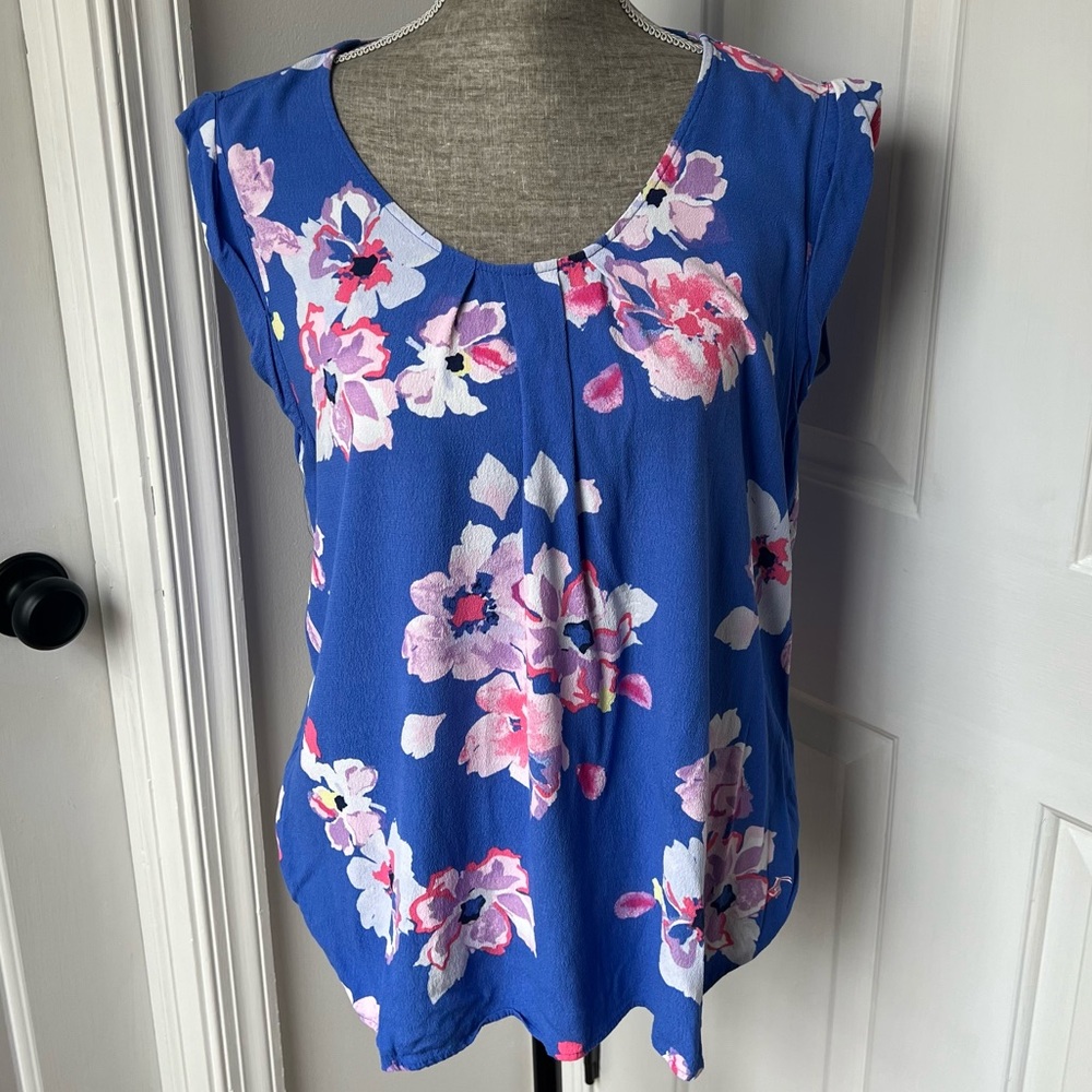 Joules • Alyse blue floral sleeveless woven top Sz 12
